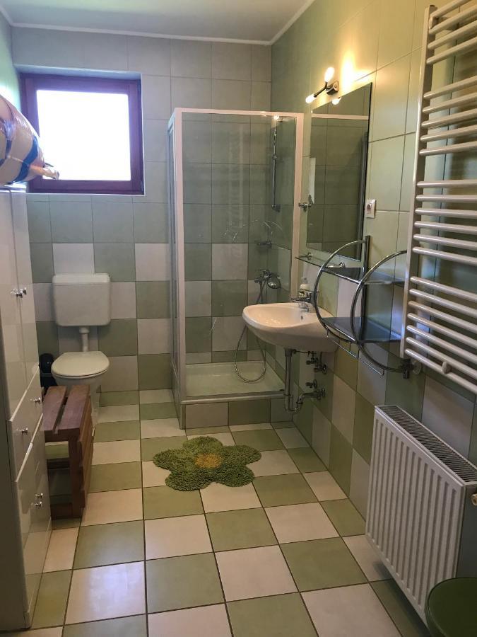 Simon Vendeghaz Balatongyoeroek Appartement Buitenkant foto