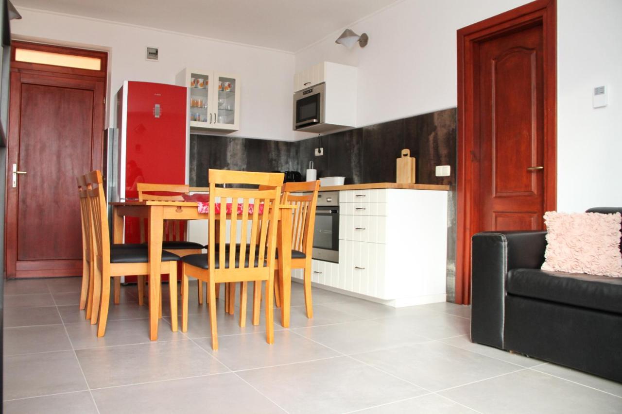 Simon Vendeghaz Balatongyoeroek Appartement Buitenkant foto